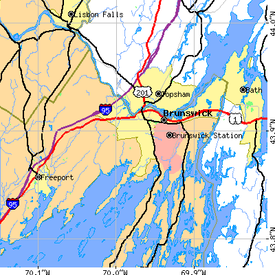 Zip code 04011 close-up map