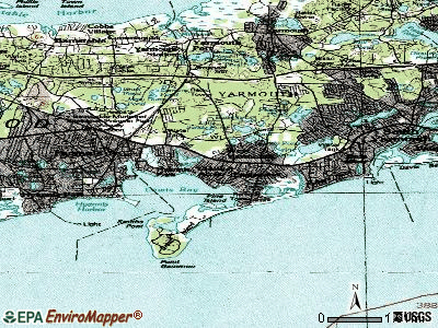 West Yarmouth topographic map