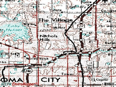 Nichols Hills topographic map