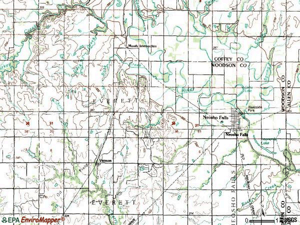 Zip code 66758 topographic map